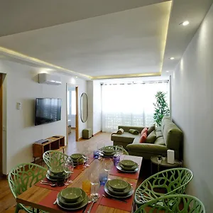  Apartamento Leo Home- Bright & Centric 3 Bedrooms With Private Parking Included
